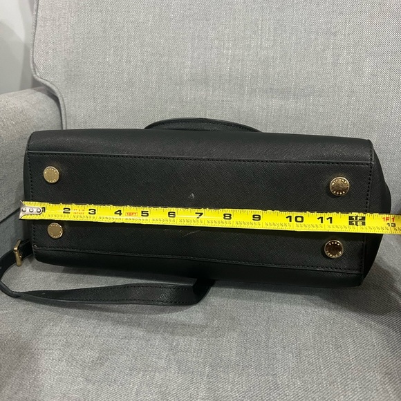 Michael Kors bag - Picture 3 of 7